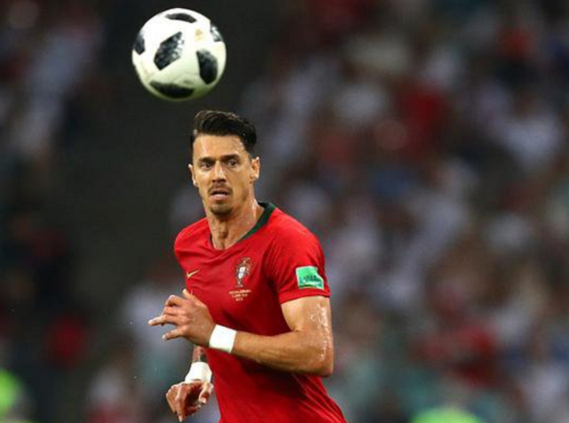 既回应资深 既回应资深